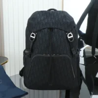 Dior Men Dior 8 Backpack with Flap Black Dior Oblique Jacquard (1)