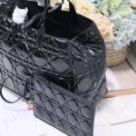 Dior Damen Große Dior Toujours Tasche Schwarzes Macrocannage-Kalbsleder in Knitteroptik