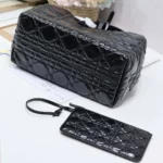 Dior Damen Große Dior Toujours Tasche Schwarzes Macrocannage-Kalbsleder in Knitteroptik