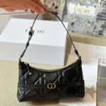 Bolso mini Dior Miss Caro Cigale para mujer, piel de cordero macrocannage negra