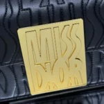Borsa a patta Dior da donna Miss Dior nera, trapuntata Miss Dior in pelle di vitello integrale
