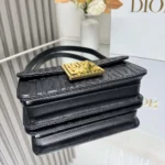 Borsa a patta Dior da donna Miss Dior nera, trapuntata Miss Dior in pelle di vitello integrale