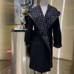 Cappotto con cappuccio da donna Louis Vuitton LV - Nero e bianco 1A4PE7