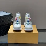 Louis Vuitton Women LV Archlight Sneaker 1AD27N