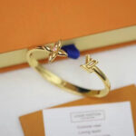 Bracelet Louis Vuitton Femme LV Iconic Initiales Couleur Or