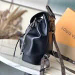 Louis Vuitton Women Montsouris Vibe PM M12587