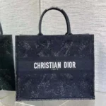 Borsa a tracolla grande Dior da donna, nera, con ricamo a farfalla in pizzo a D