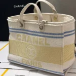 Sac cabas Chanel pour femme en toile de coton et métal doré AS3351