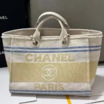 Sac cabas Chanel pour femme en toile de coton et métal doré AS3351