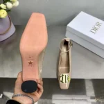 Dior Damen CD Forever Dior Pumps Nude Lack-Kalbsleder
