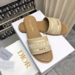 Dior Women Dioriviera Dway Slide Natural Raffia and White Embroidered Cotton