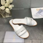 Dior Donna Dway Slide Pelle di vitello bianca e cotone ricamato