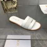 Dior Donna Dway Slide Pelle di vitello bianca e cotone ricamato