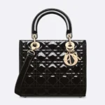 Borsa Dior da donna media Lady Dior in pelle di vitello verniciata nera Cannage M0565OWCB