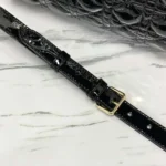 Borsa Dior da donna media Lady Dior in pelle di vitello verniciata nera Cannage M0565OWCB