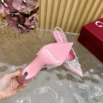 Gucci Women Pump with Crystals Light Pink Satin 812192FAD2V5741