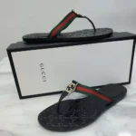Gucci Women Web Thong Sandals in Leather-Black