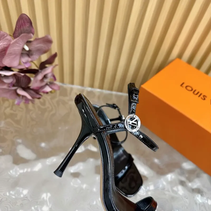 Louis Vuitton LV Women 6AM Sandal in Patent Calf Leather-Black 1AGWZM