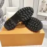 Mocasín plano Louis Vuitton LV District para mujer, negro, 1AGXI3