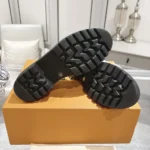 Louis Vuitton LV Women District Flat Loafer-White 1AGXIZ