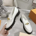 Louis Vuitton LV Women District Flat Loafer-White 1AGXIZ
