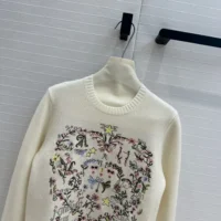 Dior Men Dioramour Embroidered Sweater Ecru Cashmere Knit with Multicolor Amour 1947 Motif (1)