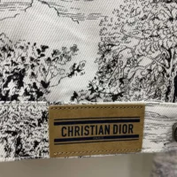 Dior Men Jacket White Cotton Denim with Blue Toile de Jouy Scotland Motif (1)