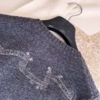 Dior Women Embroidered Sweater Gray Cashmere Knit 514S57A002 (1)