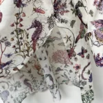 Blusa larga Dior para mujer, de muselina de algodón blanca con motivo multicolor Dior Cabinet de Curiosités