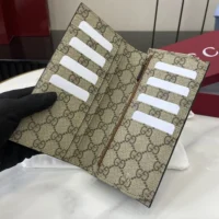 Gucci Unisex GG Emblem Bi Fold Embossed Card Case-Brown 818953AAEQ72747 (1)