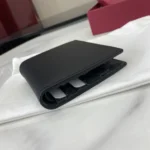 Gucci Unisex GG Emblem Bi Fold Embossed Wallet-Black