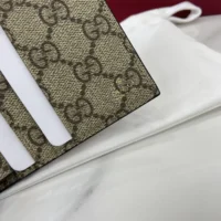 Gucci Unisex GG Emblem Bi Fold Embossed Wallet-Brown (1)