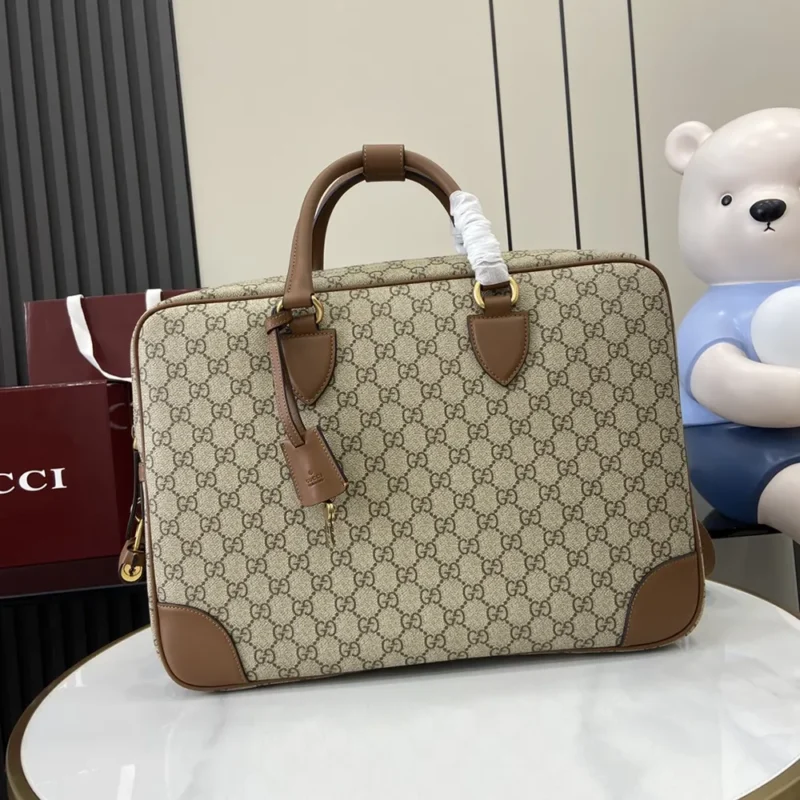 Gucci Unisex GG Emblem Medium Briefcase-Brown 821149FAED39786