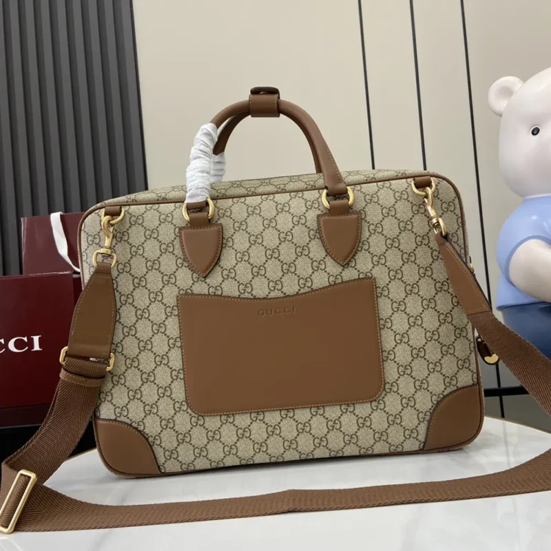 Gucci Unisex GG Emblem Medium Briefcase-Brown 821149FAED39786