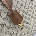 Gucci Unisex GG Emblem Medium Portfölj-Brun 821149FAED39786