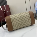 Gucci Unisex GG Emblem Medium Toiletry Case-Brown 821163FAED09786
