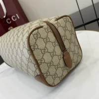 Gucci Unisex GG Emblem Medium Toiletry Case-Brown 821163FAED09786 (1)