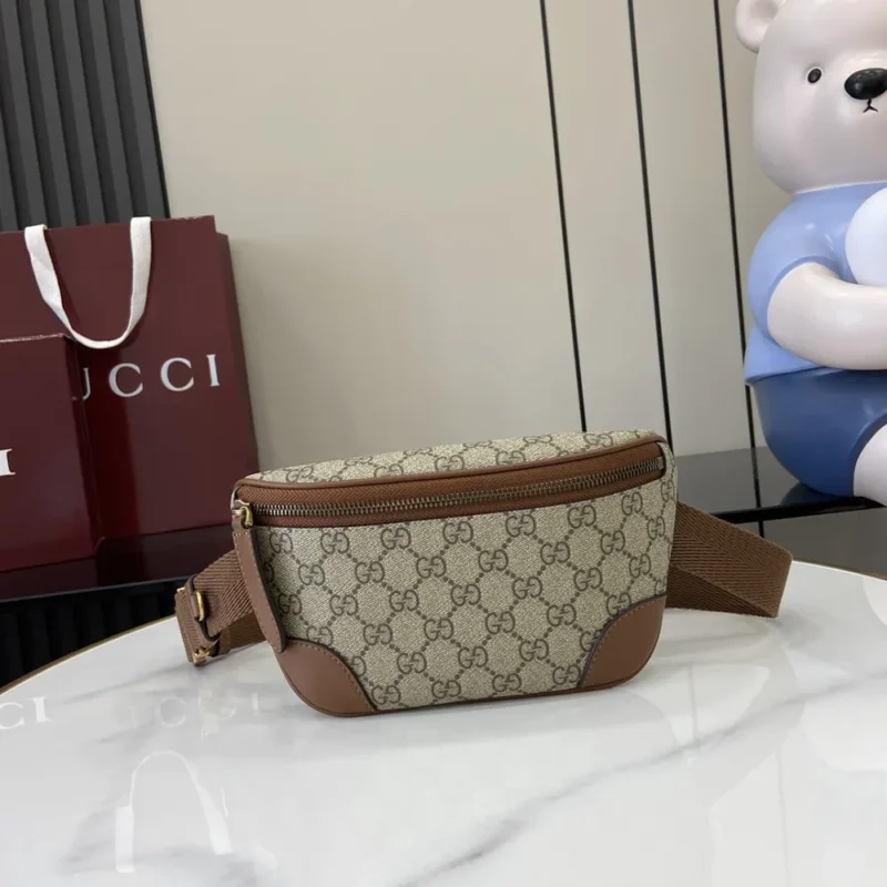 Gucci Unisex GG Emblem Small Belt Bag-Brown 821165FAEEC9786