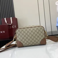 Gucci Unisex GG Emblem Small Crossbody Bag-Brown 821155FAED39786 (1)