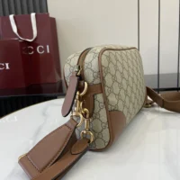 Gucci Unisex GG Emblem Small Crossbody Bag-Brown 821155FAED39786 (1)