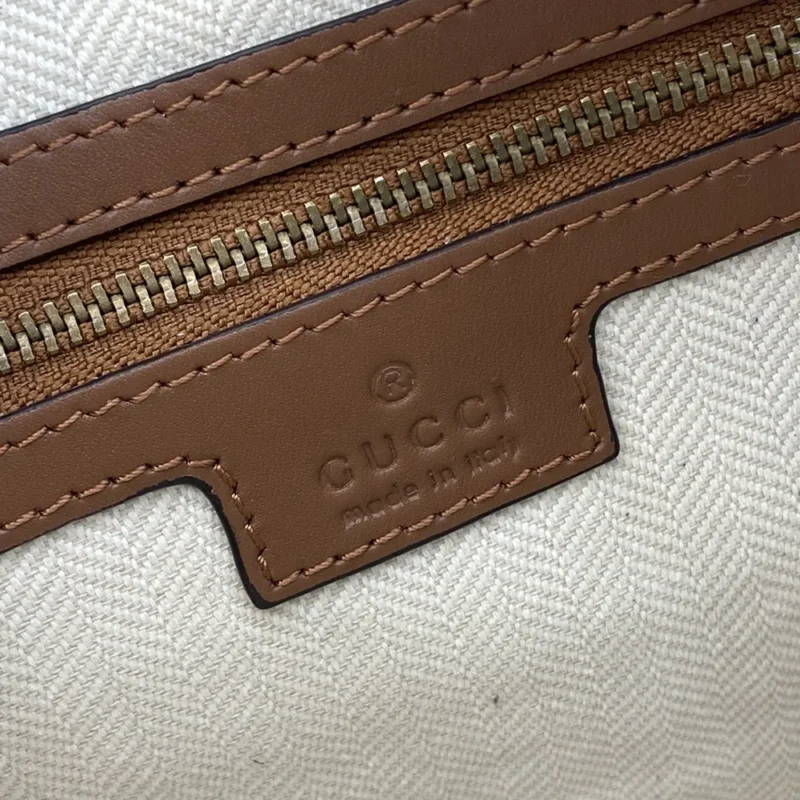 Gucci Unisex GG Emblem Small Crossbody Bag-Brown 821155FAED39786