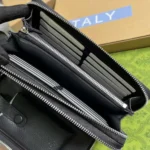 Gucci Unisex Jumbo GG Travel Document Case-Black 751760AABY01000