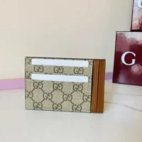 Gucci Women GG Emblem Card Case-Brown 821208FAED09786 (1)