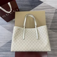 Gucci Women GG Emblem Medium Tote Bag-White 815213FAD6L9641 (1)