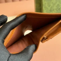 Gucci Women GG Emblem Mini Wallet-Brown 820692FAD6L9758 (1)