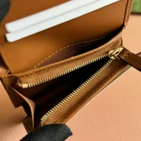 Gucci Women GG Emblem Mini Wallet-Brown 820692FAD6L9758 (1)