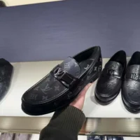 Louis Vuitton LV Men Major Loafer Calf Leather-Black 1ADE66 (1)