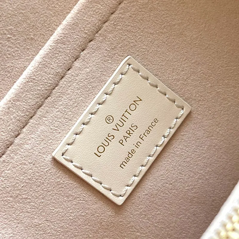 Louis Vuitton LV Women Babylone Tote PM-White M11394