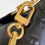 Louis Vuitton LV Women Coussin Hobo MM-Black M12068
