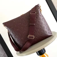 Louis Vuitton LV Women Coussin Hobo MM-Burgundy M12072 (1)